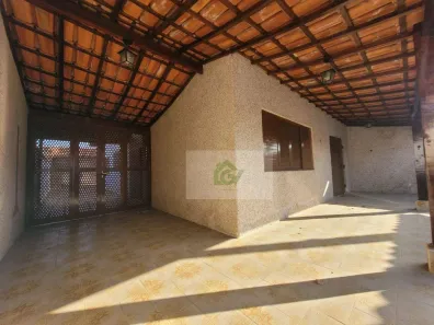 Casa com 4 Quartos à venda, 180m² no Praia das Palmeiras, Caraguatatuba
