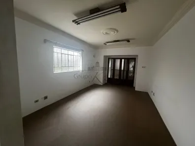 Casa com 14 Quartos para alugar, 600m² no Jardim América, São Paulo