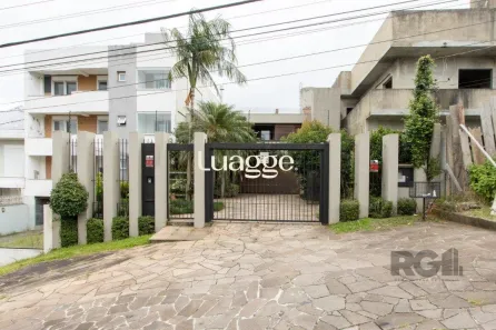 Casa com 4 Quartos para alugar, 598m² no Cristal, Porto Alegre