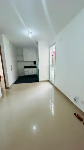 Apartamento com 2 Quartos para alugar, 45m² no Centro, Lauro de Freitas