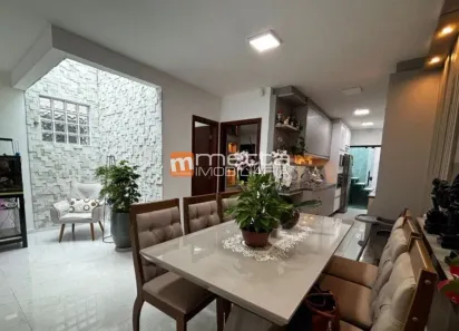 Casa com 2 Quartos à venda, 150m² no São João do Rio Vermelho, Florianópolis