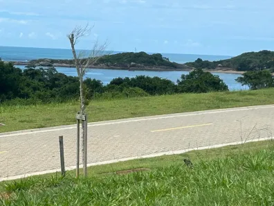 Lote/Terreno à venda, 612m² no Perocão, Guarapari