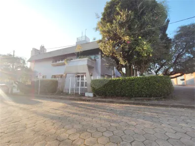 Casa com 5 Quartos para alugar, 503m² no Vila Maria, Itapetininga