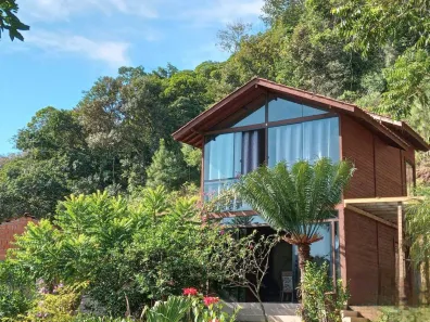 Casa com 2 Quartos à venda, 117m² no Alto Aririú, Palhoça