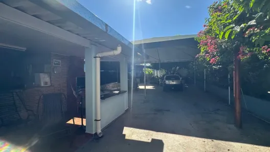 Casa com 3 Quartos à venda, 400m² no Setor Urias Magalhães, Goiânia
