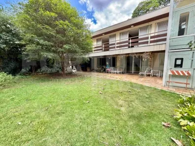 Sobrado com 4 Quartos à venda, 609m² no Jardim Cordeiro, São Paulo