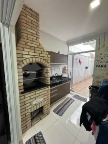 Casa com 2 Quartos à venda, 124m² no Novo Mundo, Uberlândia