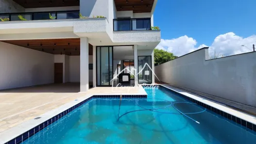 Sobrado com 4 Quartos à venda, 242m² no Centro, Peruíbe