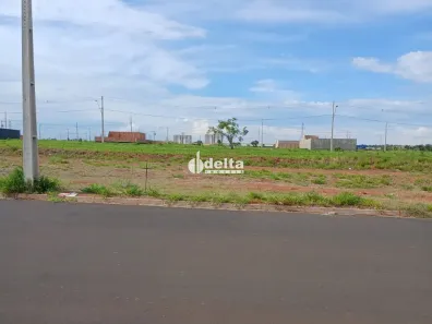 Lote/Terreno à venda, 318m² no Laranjeiras, Uberlândia