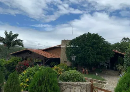 Casa com 4 Quartos à venda, 426m² no Alpes Suiços, Gravatá