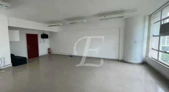 Sala Comercial à venda, 216m² no República, São Paulo