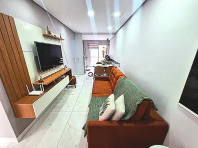 Casa de Condomínio com 2 Quartos à venda, 70m² no São José, Canoas