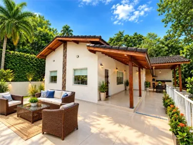 Casa de Condomínio com 2 Quartos à venda, 160m² no Caraguatá, Mairiporã