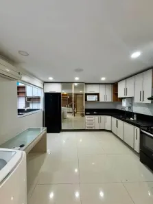 Casa de Condomínio com 4 Quartos à venda, 300m² no Quintas do Calhau, São Luís