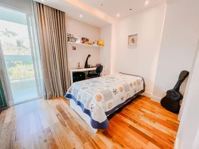 Casa com 3 Quartos à venda, 110m² no Vila Militar, Petrópolis