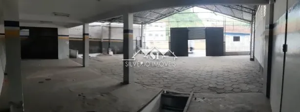 Galpão/Depósito/Armazém à venda, 200m² no Largo da Matriz, São José do Vale do Rio Preto