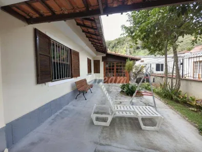 Casa com 3 Quartos à venda, 414m² no Meudon, Teresópolis