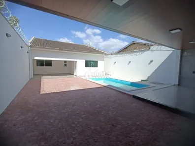 Casa com 3 Quartos à venda, 184m² no Jardim Brasília, Uberlândia