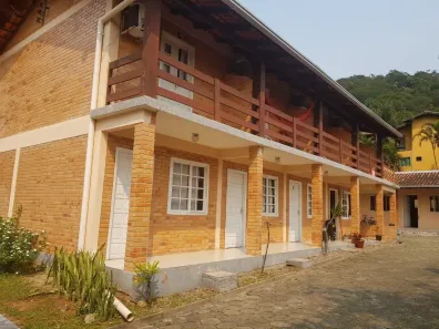 Imóvel Comercial com 10 Quartos à venda, 280m² no Centro, Porto Belo