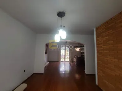 Casa com 3 Quartos à venda, 271m² no Ortizes, Valinhos