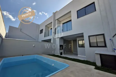 Sobrado com 3 Quartos à venda, 116m² no Itacolomi, Balneário Piçarras