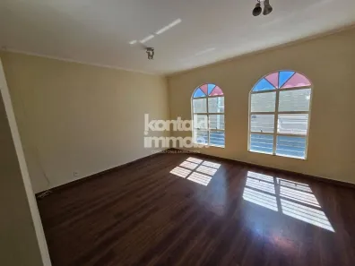 Casa com 3 Quartos à venda, 205m² no Jardim Saira, Sorocaba