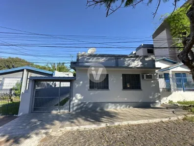 Casa com 3 Quartos à venda, 200m² no Menino Jesus, Santa Maria
