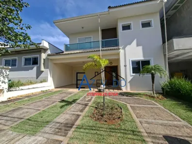 Sobrado com 3 Quartos à venda, 210m² no Jd Garret, Araçoiaba da Serra