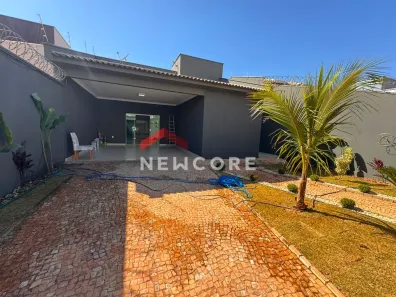 Casa com 3 Quartos à venda, 165m² no Novo Mundo, Uberlândia