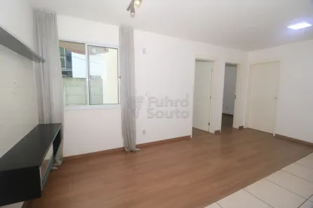 Apartamento com 2 Quartos para alugar, 46m² no Três Vendas, Pelotas