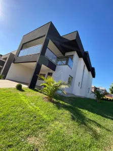 Casa de Condomínio com 4 Quartos à venda, 257m² no Conjunto Habitacional Alexandre Urbanas, Londrina