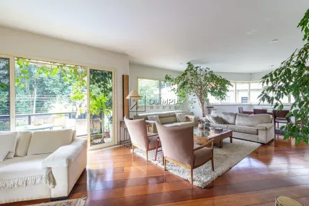 Apartamento com 3 Quartos à venda, 220m² no Jardim das Bandeiras, São Paulo