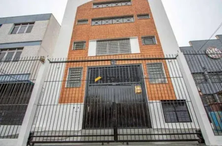 Galpão/Depósito/Armazém para alugar, 712m² no São Geraldo, Porto Alegre