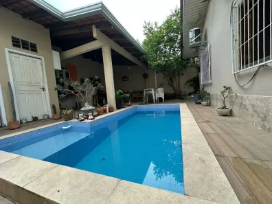 Casa com 3 Quartos à venda, 140m² no Parque 10 de Novembro, Manaus