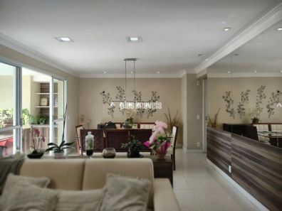 Apartamento com 2 Quartos à venda, 107m² no Vila Isa, São Paulo