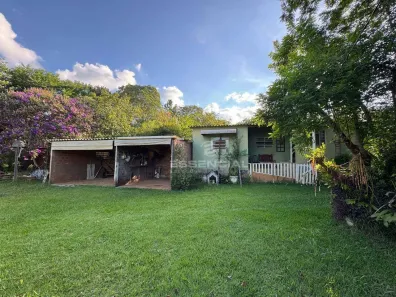 Fazenda/Sítio com 3 Quartos à venda, 200m² no Campos Elíseos, Pardinho