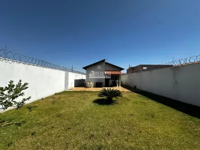 Casa com 2 Quartos à venda, 59m² no Jardim Maracanã, Uberaba