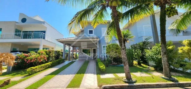 Sobrado com 5 Quartos à venda, 256m² no , Peruíbe