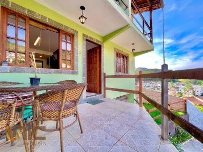 Casa de Condomínio com 3 Quartos à venda, 100m² no Pimenteiras, Teresópolis