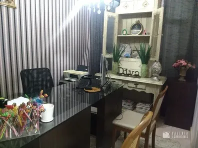 Prédio Comercial à venda, 708m² no São Brás, Belém
