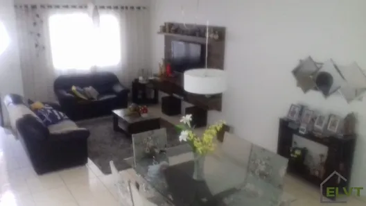 Sobrado com 3 Quartos à venda, 150m² no Jardim D'Abril, Osasco