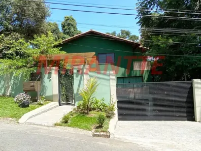 Sobrado com 4 Quartos à venda, 1122m² no Cumbari, Mairiporã