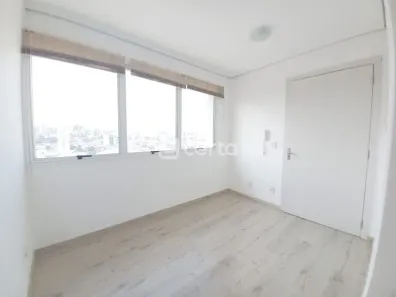 Sala Comercial para alugar, 32m² no Partenon, Porto Alegre