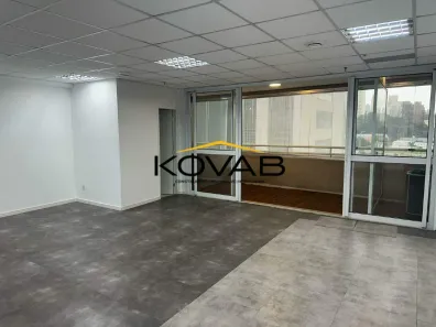 Sala Comercial para alugar, 68m² no Chácara Santo Antônio (Zona Sul), São Paulo