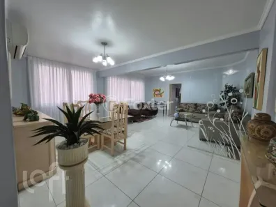 Apartamento com 3 Quartos à venda, 131m² no Santana, Porto Alegre