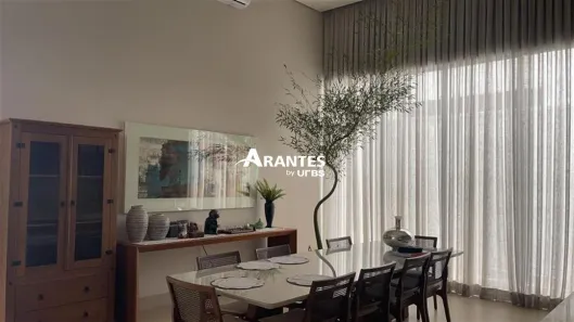 Casa de Condomínio com 3 Quartos à venda, 240m² no Jardim Sul, Uberlândia