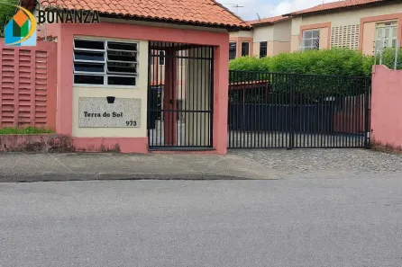 Apartamento com 2 Quartos para alugar, 42m² no Quintino Cunha, Fortaleza