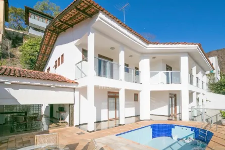 Casa com 5 Quartos à venda, 553m² no Mangabeiras, Belo Horizonte
