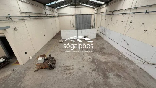 Galpão/Depósito/Armazém para alugar, 348m² no Campina Verde, Contagem