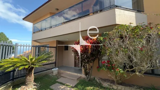 Casa com 3 Quartos para alugar, 350m² no Itaguaçu, Florianópolis